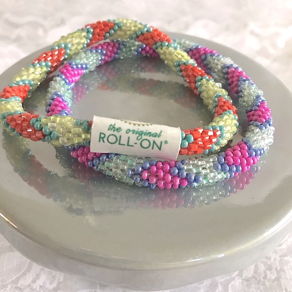 Set of 2 Roll-On Bracelets - Picture 1 of 2